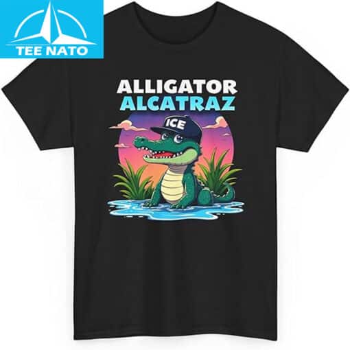 Expressive Alligator Sunset Top