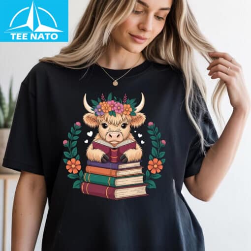 Cute Baby Highland Cow Reading Book Bookworm Shirt - Image 8