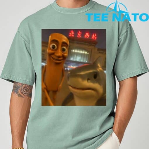 Funny tung tung tung sahur tralalero tralala selfie brainrot T-Shirt - Image 4