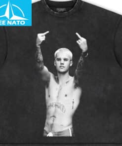 Justin Bieber Middle Fingers Up Graphic Shirt1