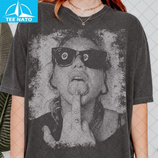 Kesha 2025 Concert Shirt - Image 3