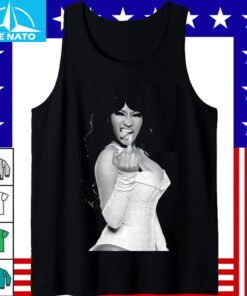 Nicki Minaj Shirt4