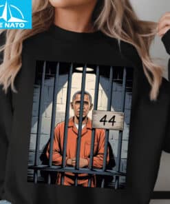Obama Parody Wanted For Treason Shirt4