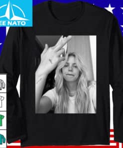 Renee Rapp Middle Finger Bite Me Tour Vintage Shirt2