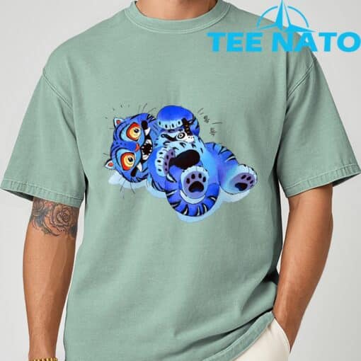 Cute Derpy Tiger and Bird Japanese Art T-Shirt - Image 3