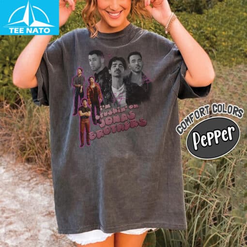 I'm Crushin On Jonas Brothers Shirt - Image 6
